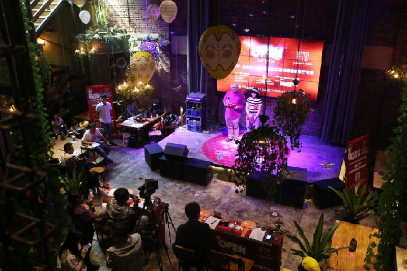 中国新歌声:海选吉林赛区繁花巷音乐餐厅专场