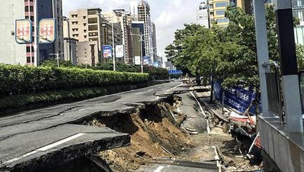 市民买到翻新车 按法律获赔三辆新车钱