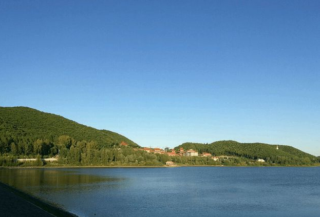 六鼎山文化旅游區